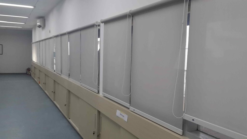 Jasa Pemasangan Roller Blinds 2 jasa kontraktor pemasangan roller blinds