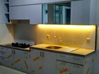Pembuatan Kitchen Set di De'Latinos BSD