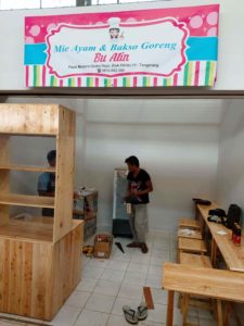 Jasa pembuatan interior kios graha raya bintaro